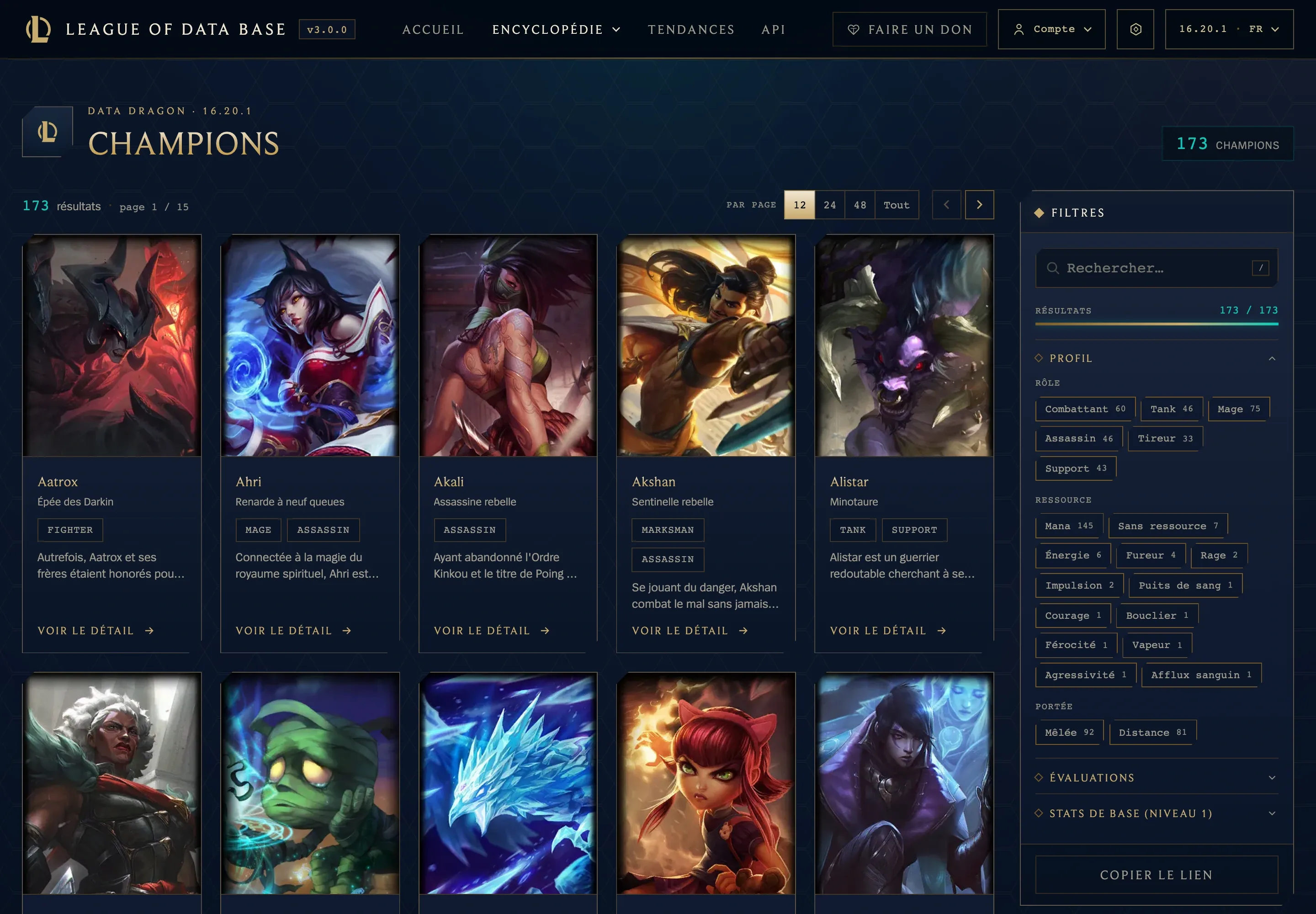 Le catalogue des champions de League Of Data Base, en français, avec le patch et la langue choisis en haut à droite.